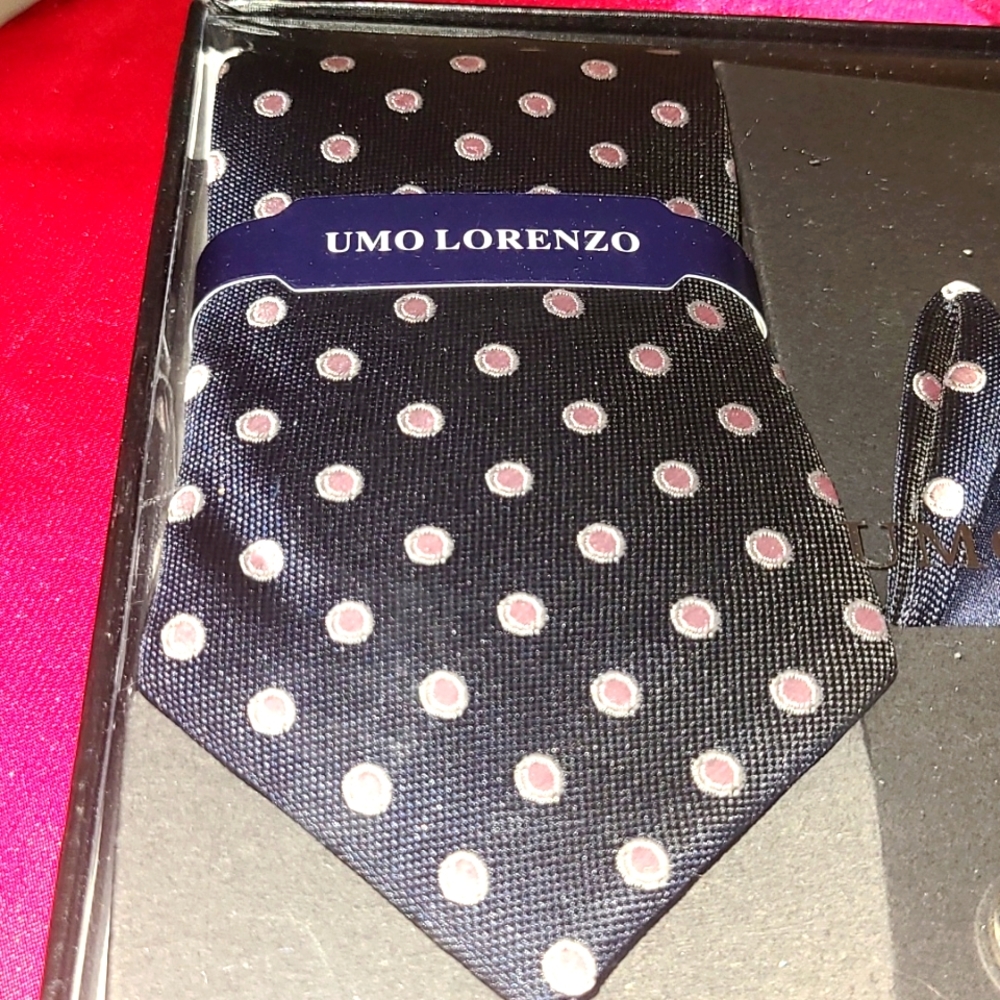 Navy Blue and Purple Polka Dots Tie Set  NWT